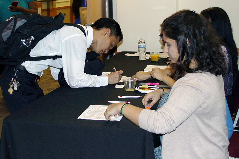 SOP Hosts Orientation to Welcome Incoming Students