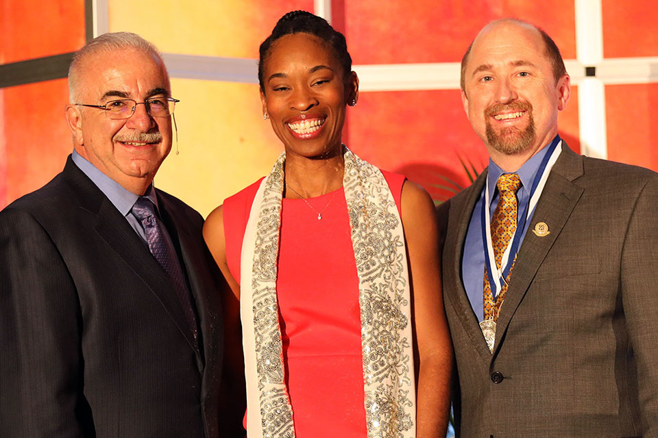 Dr. Chanel Whittaker Poses with ASCP Leadership at National Conference