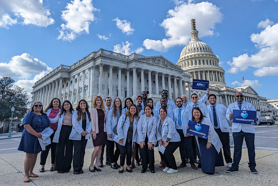 UMSOP faculty and students in front of the US Capitol.